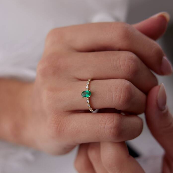 Yeşil Oval Yüzük - 2