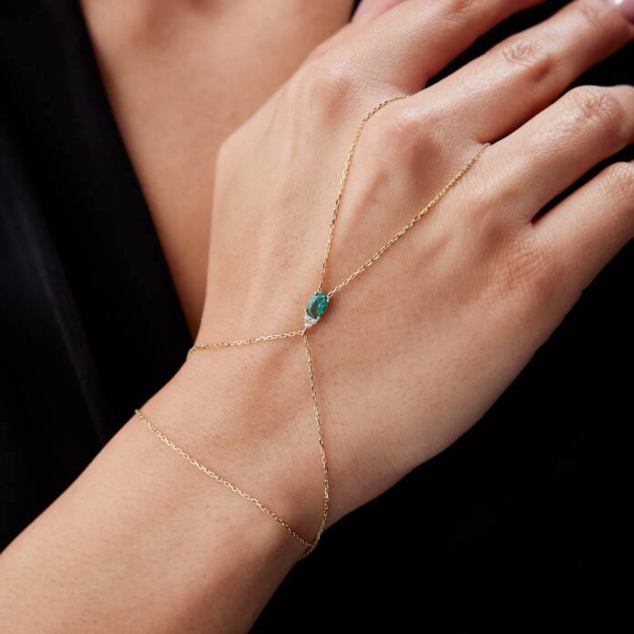 Yeşil Taşlı Şahmeran - 1