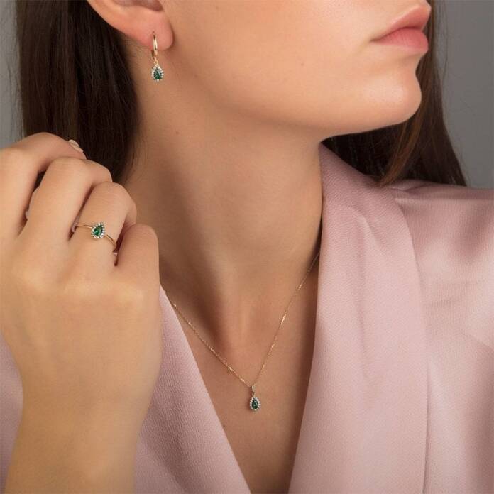 Yeşil Taşlı Set - 1