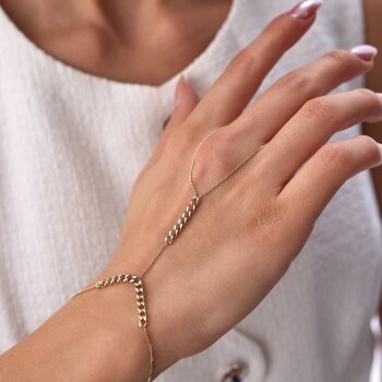 Zincir Şahmeran - Rayna (1)