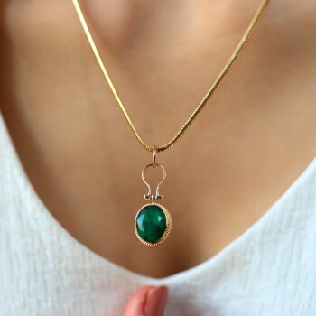 Zümrüt Yeşili Balık Sırtı Kolye - Uzun Hüseyin